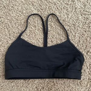 size 8 lulu sports bra
